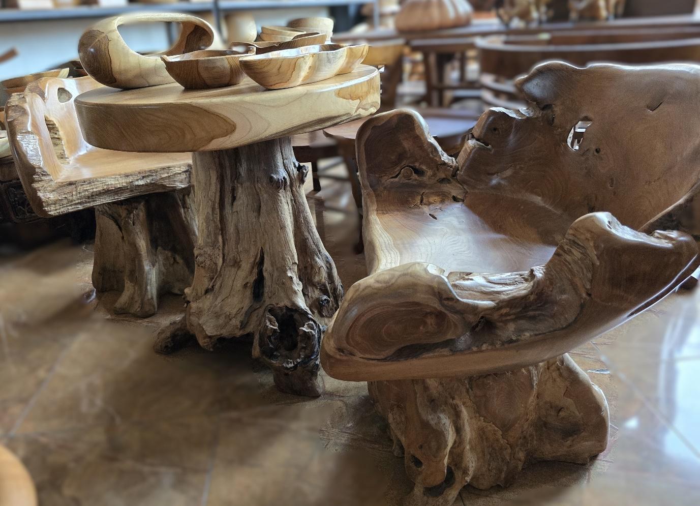 Ensemble BERPUTAR en Teck